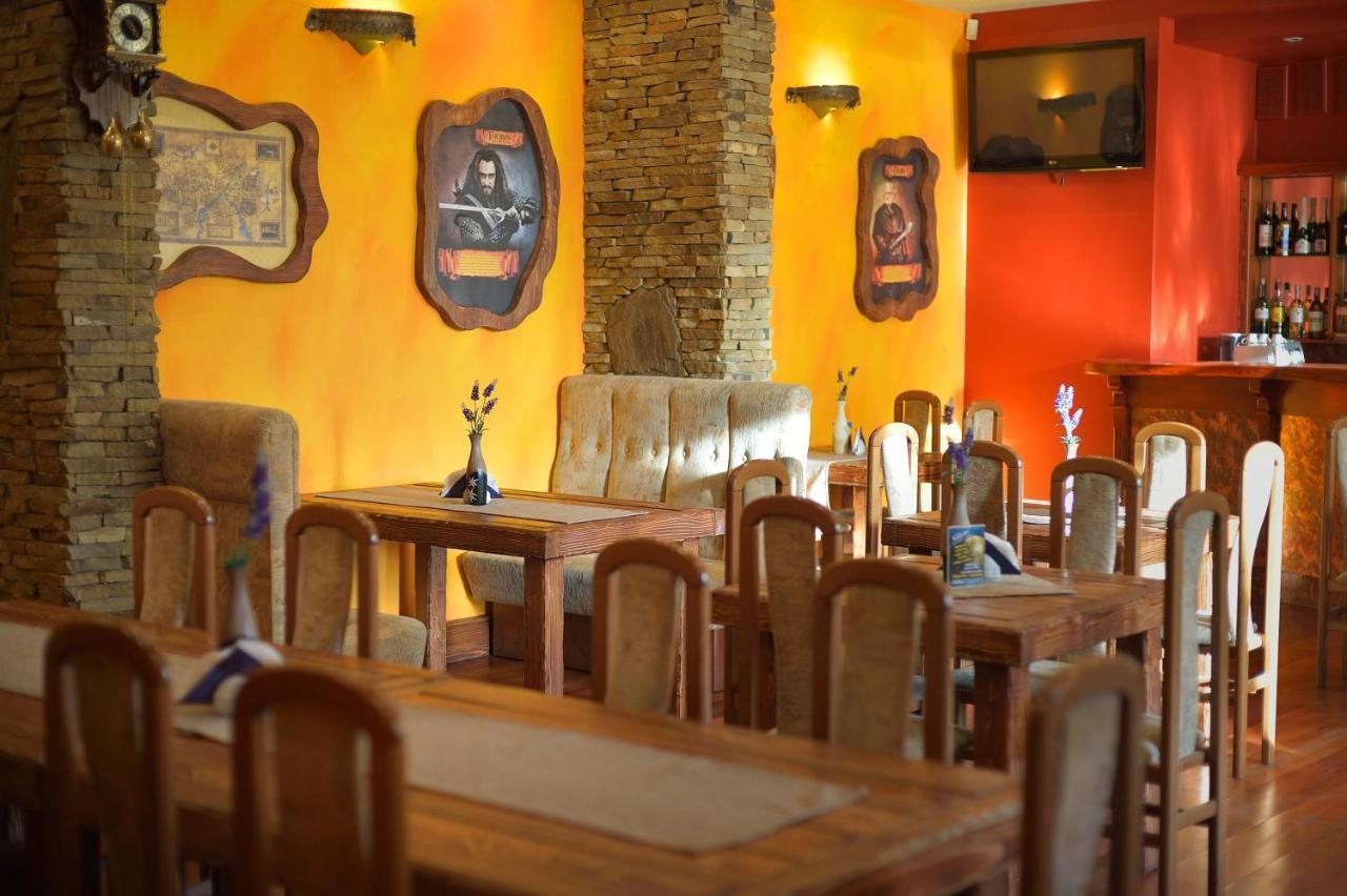 קרוסנו Restauracja Zajazd Kasztelan מראה חיצוני תמונה